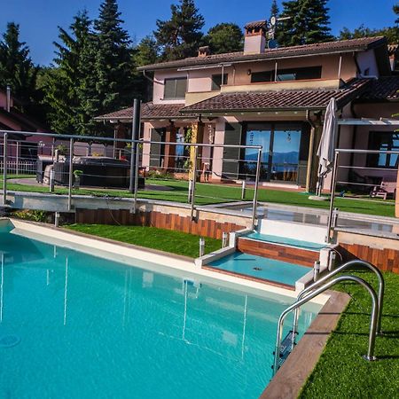 Villa Buzzi Besozzo Cameră foto